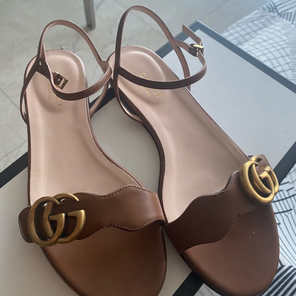 Gucci sandals